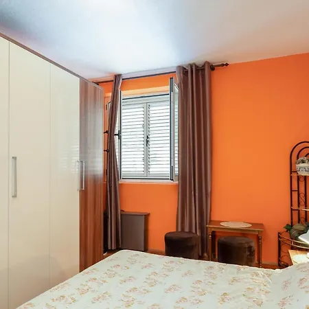 Apartment Edita - In Town Centre